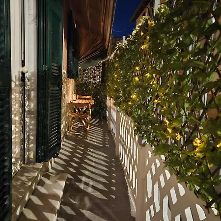 Good Night Big Family With Terrace - 5 Min From Station, Independent Entrance La Spezia