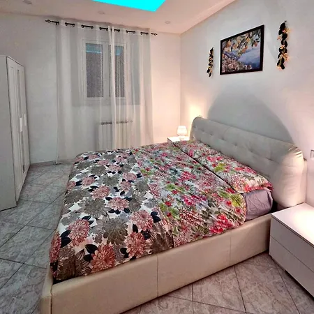Good Night Big Family With Terrace - 5 Min From Station, Independent Entrance * La Spezia